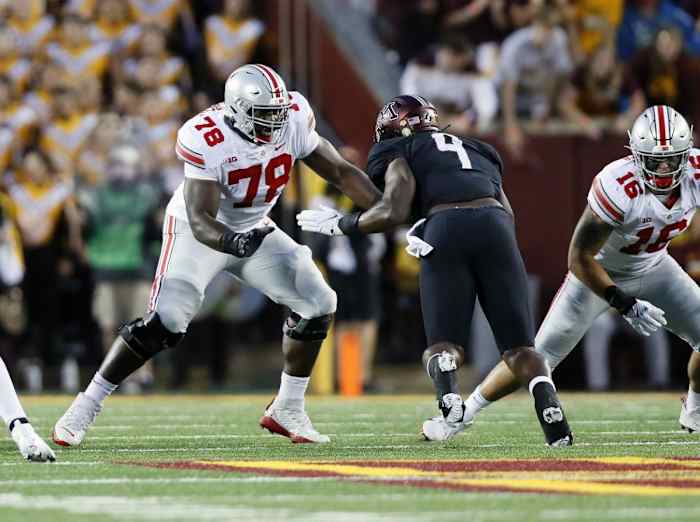 Ohio State OT Nicholas Petit-Frere blocks pass rush